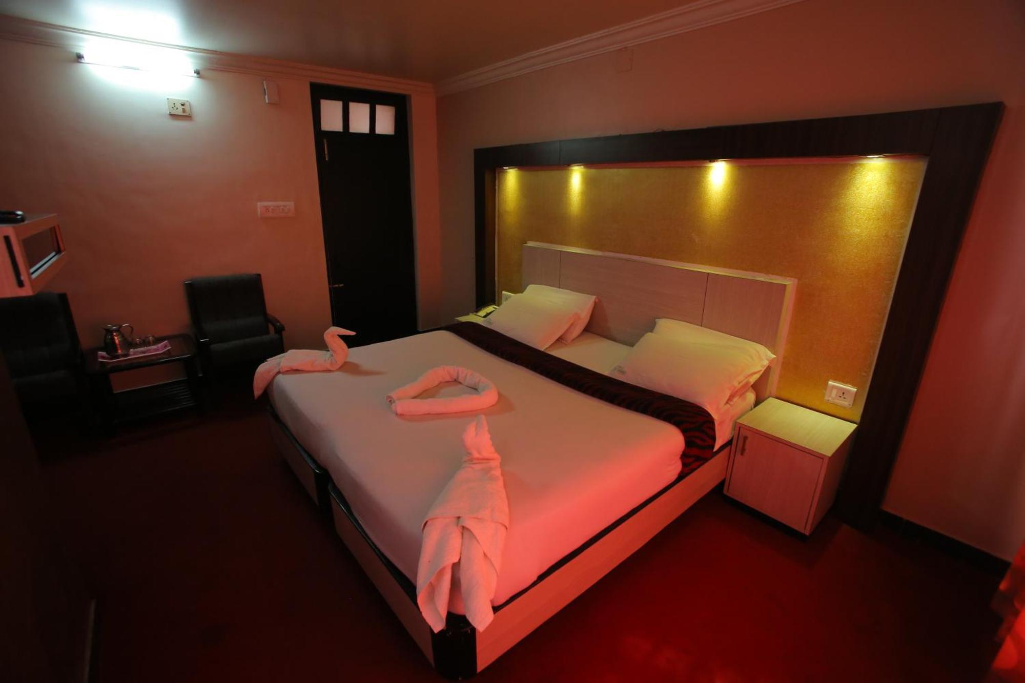 Hotel City Palace Ooty Ngoại thất bức ảnh