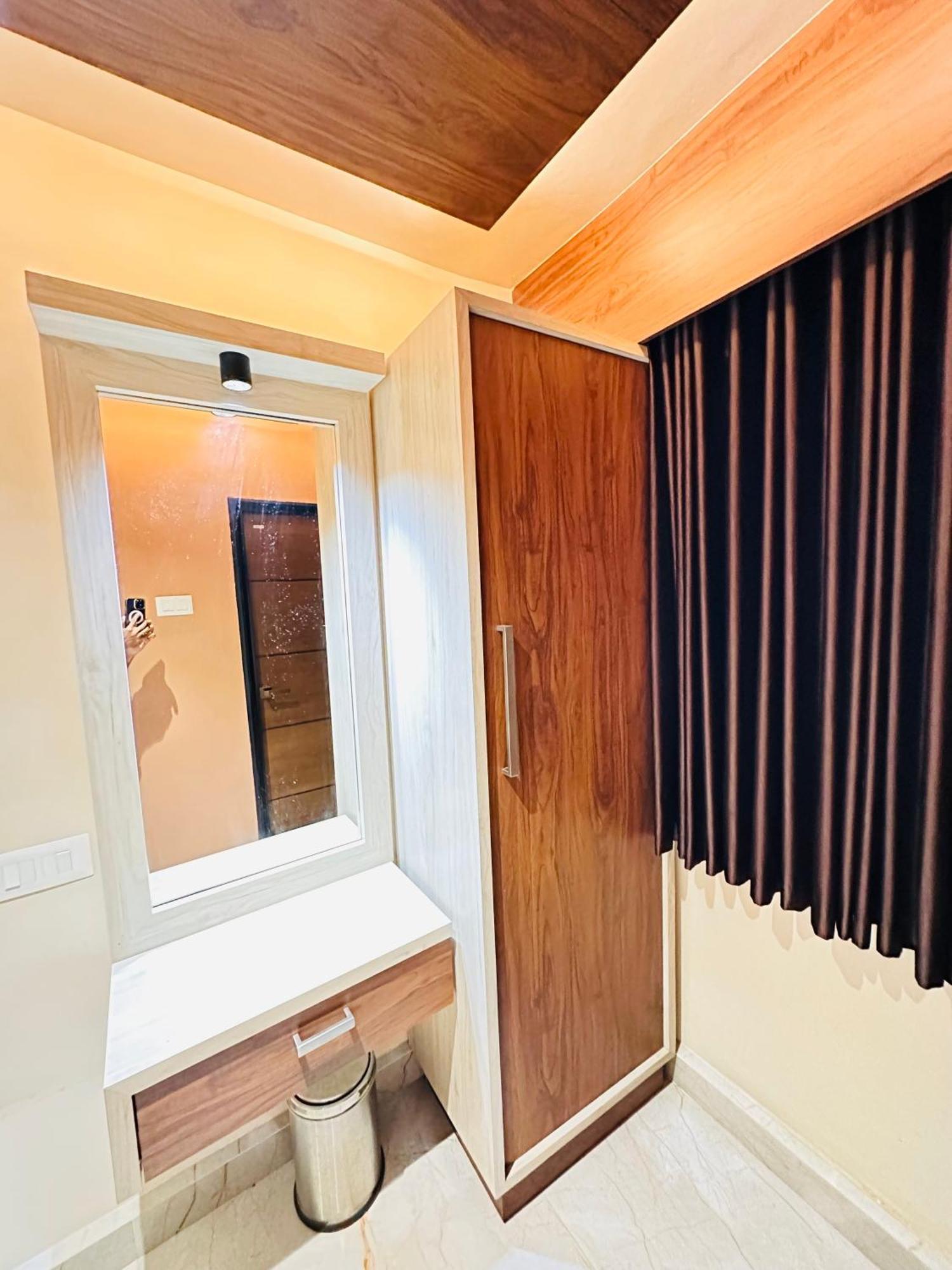 Hotel City Palace Ooty Ngoại thất bức ảnh