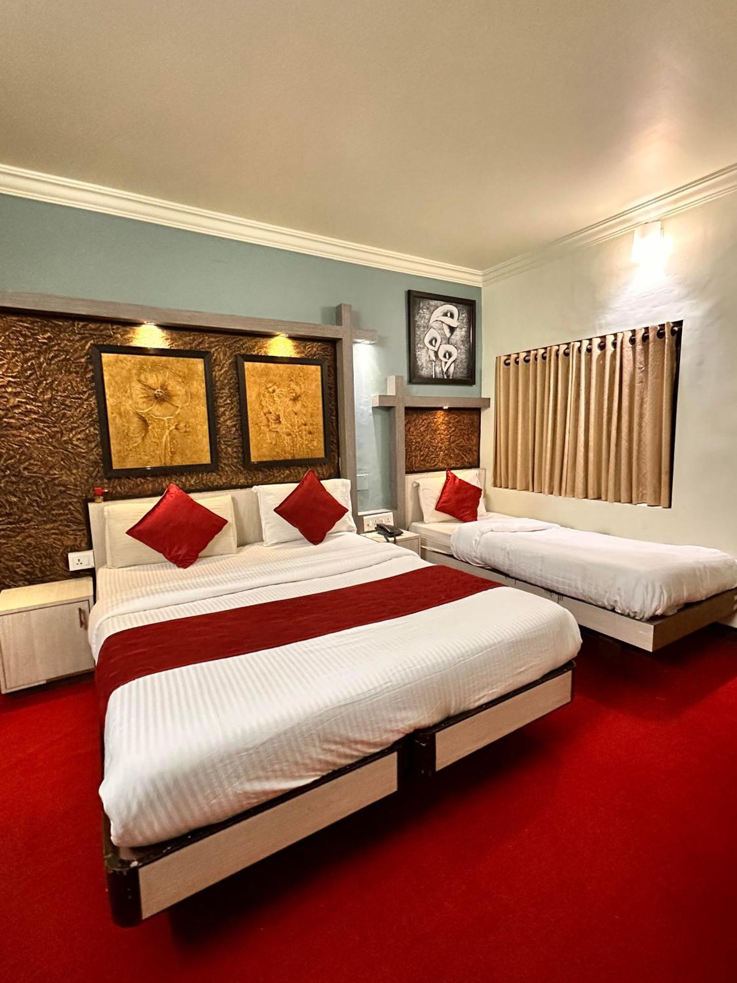 Hotel City Palace Ooty Ngoại thất bức ảnh